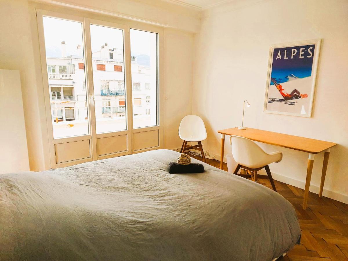 Champon - Lumineux 2 Chambres Avec Garage Prive - Tram A 1 Min Гренобъл Екстериор снимка
